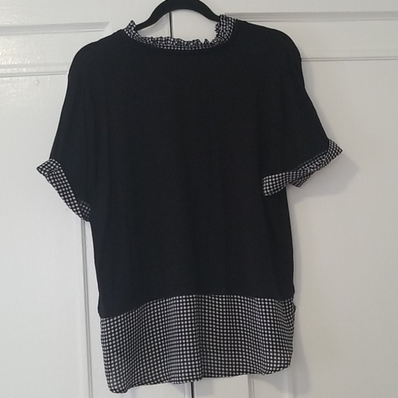 ELLE Blouse - Picture 2 of 5